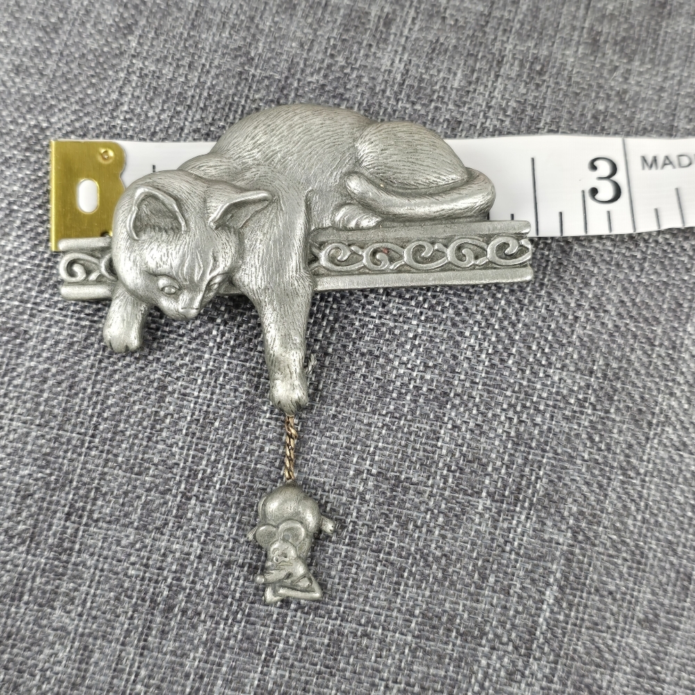 Jonette Jewelry Cat and Mouse Vintage Brooch - Picture 5 of 9